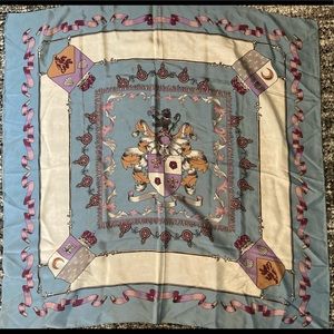 100% Echo silk scarf